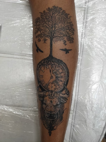 Decorative Black and Grey Tattoo